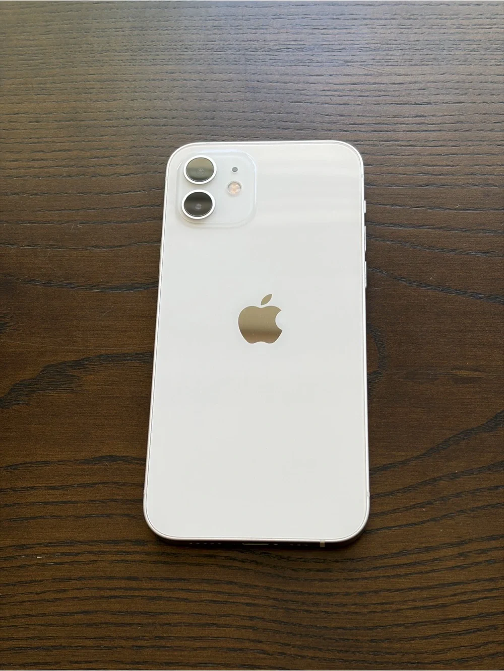 Apple unlocked white